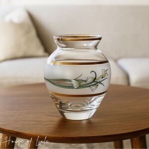 CLEAR Stain Glass Style Lily Vase